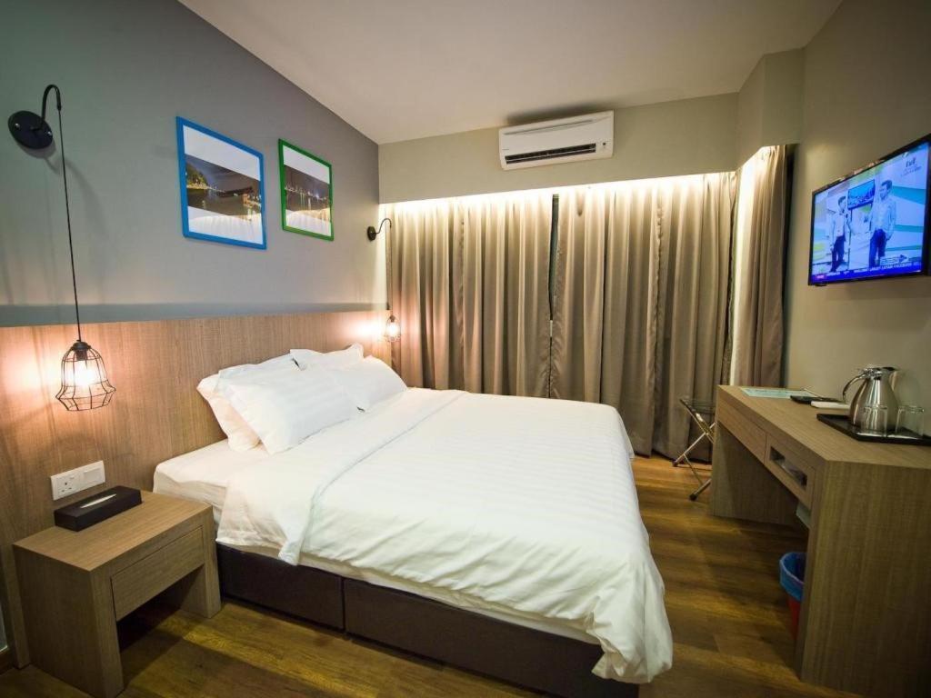Riverside Boutique Hotel Kuantan Ngoại thất bức ảnh